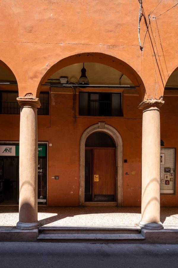 Bologna Suite Centre City Екстериор снимка